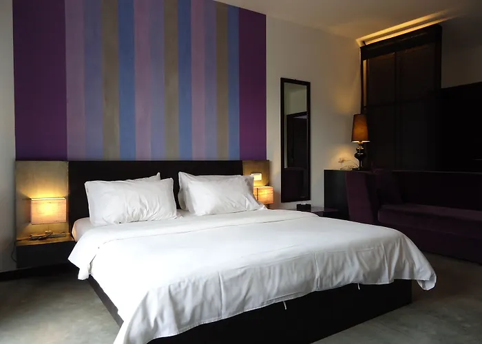 Men S And - Caters To Gay Men 3* Siem Reap